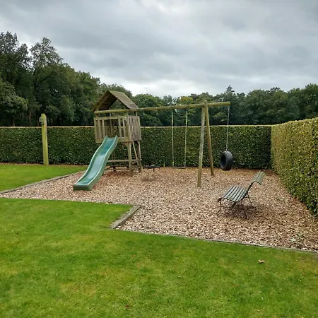 Gastenverblijf De Groene Zoom Vakantiehuis